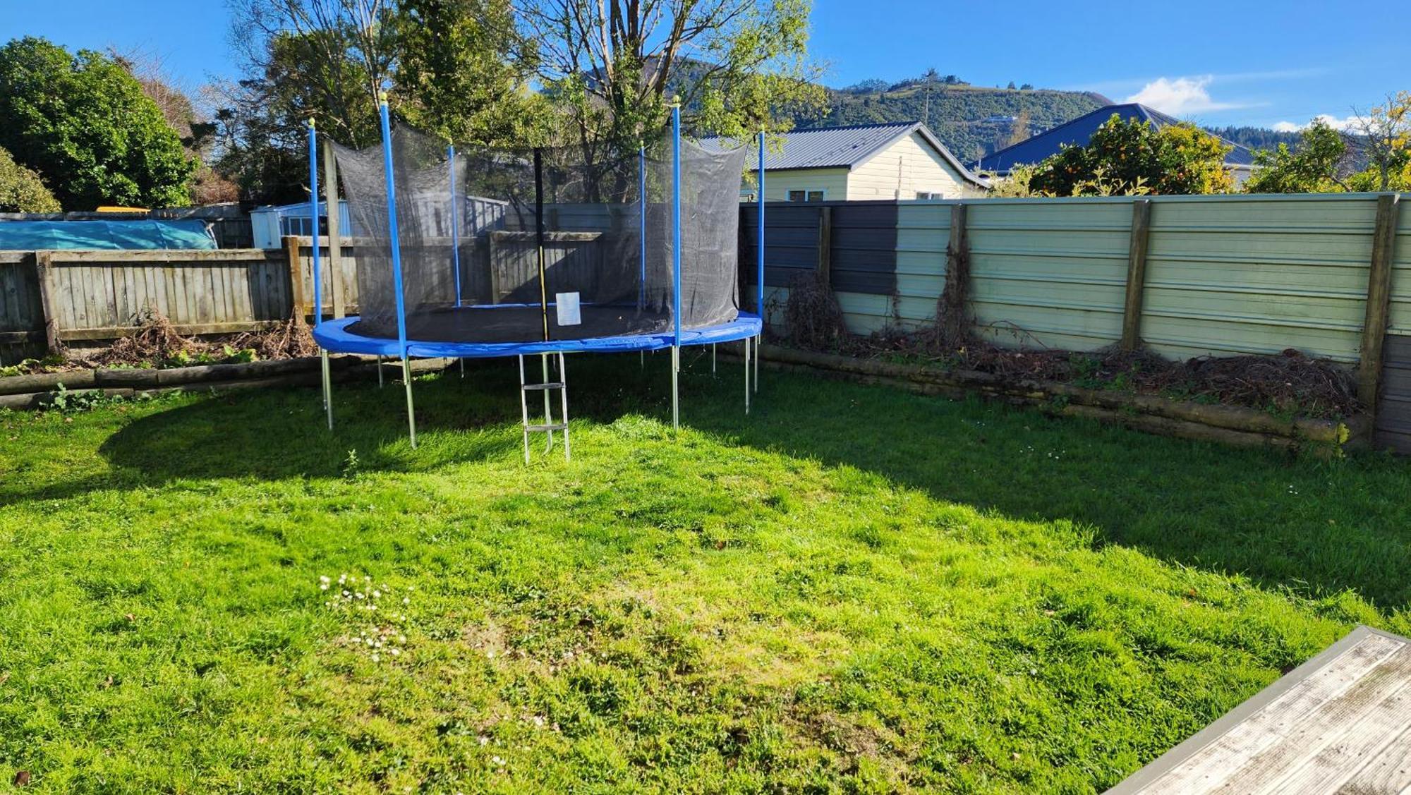 Oaktree Entire Holiday Home, Sleeps 8 To12 Rotorua Exterior foto