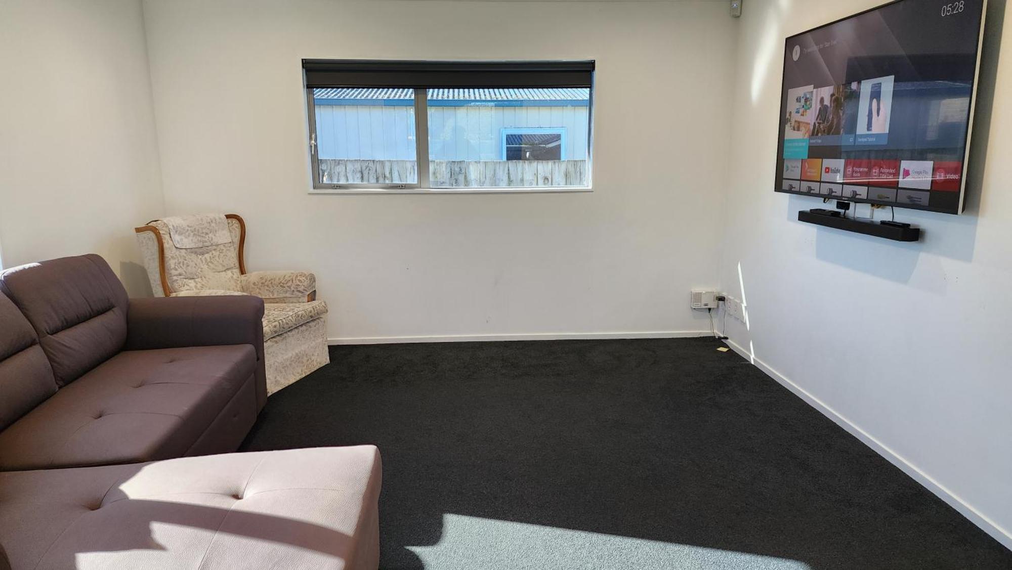 Oaktree Entire Holiday Home, Sleeps 8 To12 Rotorua Exterior foto
