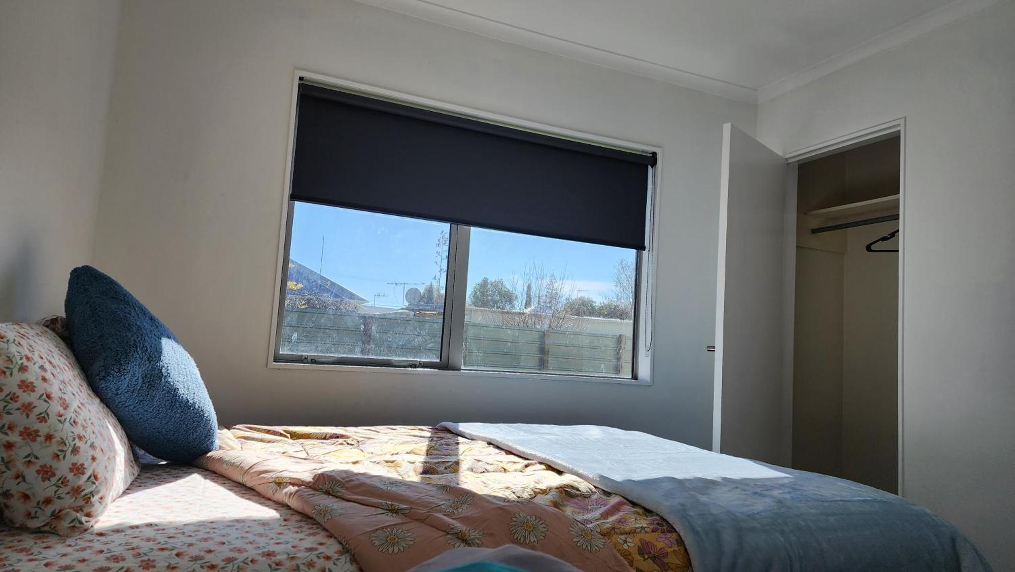 Oaktree Entire Holiday Home, Sleeps 8 To12 Rotorua Exterior foto
