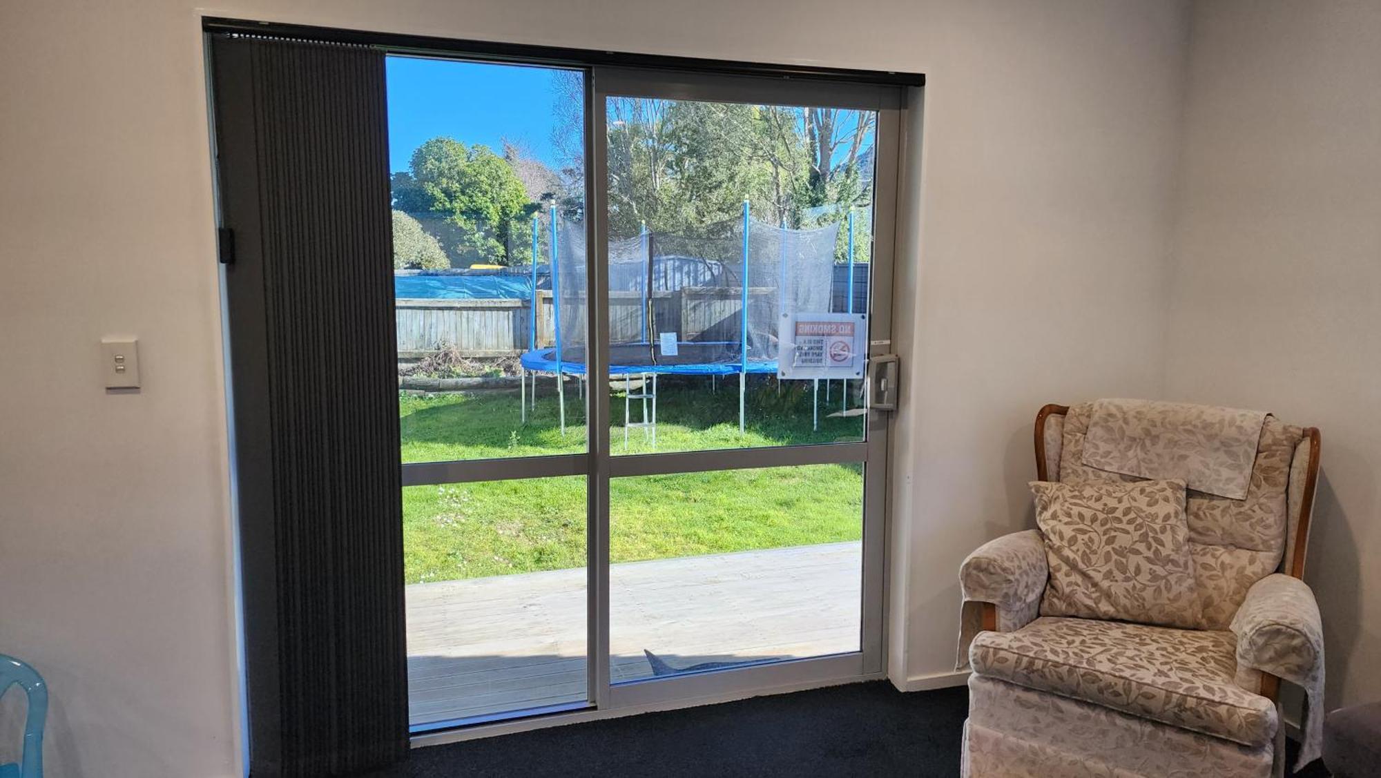 Oaktree Entire Holiday Home, Sleeps 8 To12 Rotorua Exterior foto